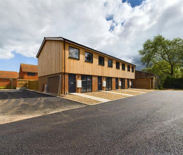 2 bedroom terraced house to rent - Photo 4