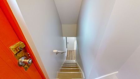 For Lease - 545 Northcliffe Boulevard Unit# Lower, Toronto, Ontario - Photo 2