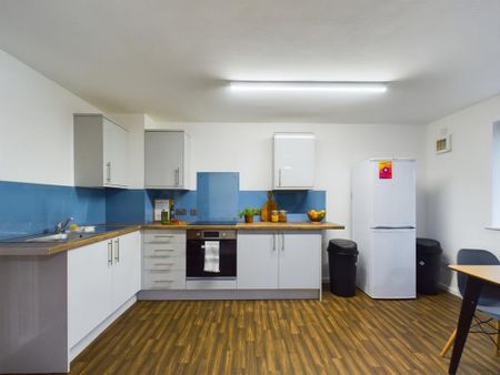 3 bedroom house to rent - Photo 3