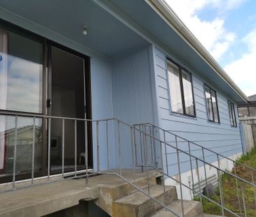 Ranui, 3 Bedrooms - Photo 3