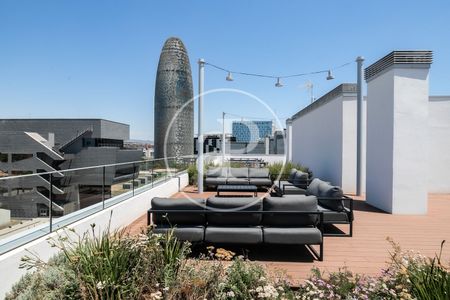 Rental apartment in Poblenou - Photo 3