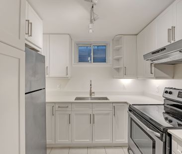 For Lease - 5B Old Mill Drive Unit# Lower, Toronto, Ontario - Photo 4