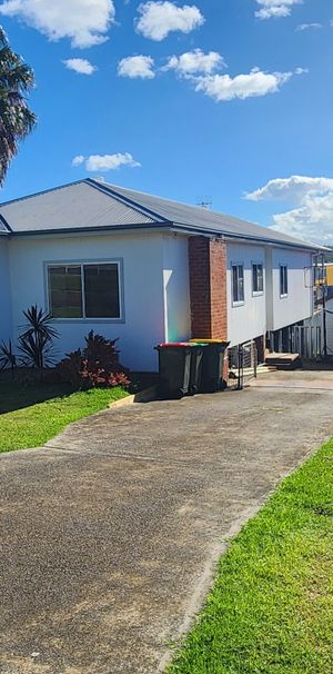 13 Deane Street, Belmont - Photo 1