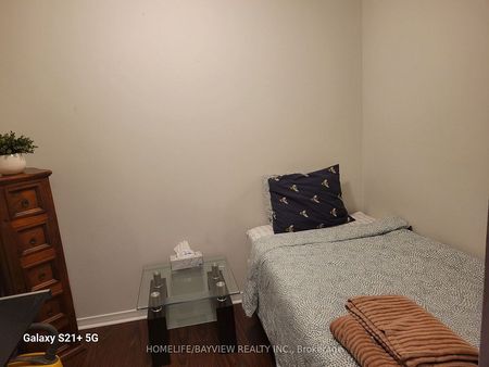 For Lease - 19 northern heights Drive Unit# 202, Richmond Hill, Ontario - Photo 2