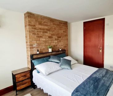 1 bedroom in a house share to rent - Photo 3