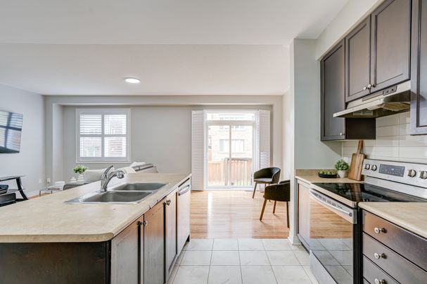 For Lease - 81 Willoughby Way, New Tecumseth, Ontario - Photo 1