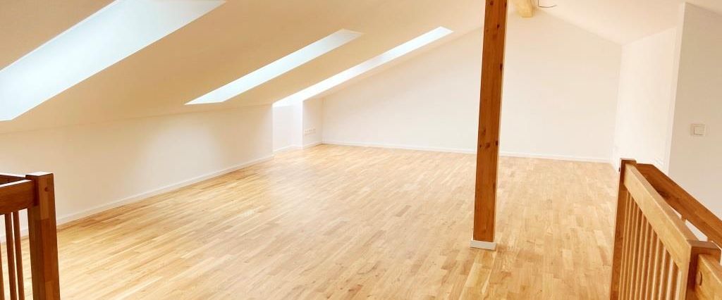 Dachgeschosswohnung in Dresden (Neustadt) - Foto 1