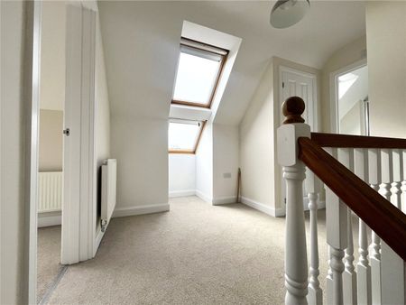 5 Bedroom House To Rent - Photo 2