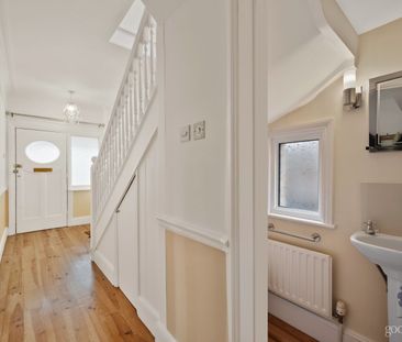 Dorset Road, London, SW19 - Photo 2