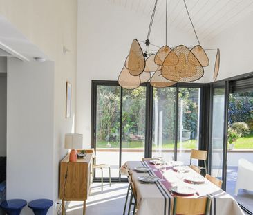 Architecture contemporaine, cette jolie maison de 140 m2 édifiée su... - Photo 1