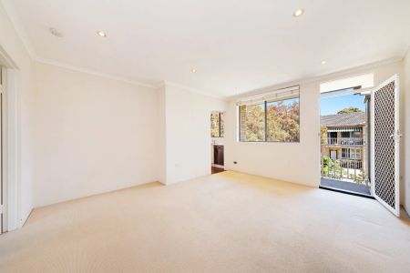 Sunlit Apartment in the Heart of Lane Cove - Photo 4