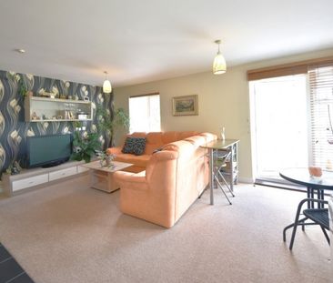 Sierra Road, High Wycombe, Buckinghamshire,HP11 - Photo 6