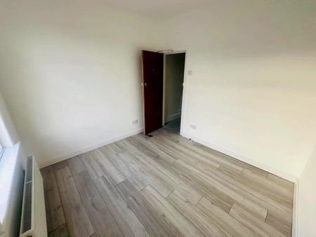 5 bedroom house to rent - Photo 2