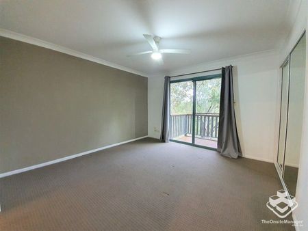 Secure and modern unit with Hinterland views - Photo 4