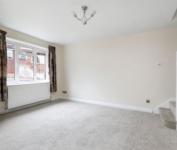 2 bedroom semi-detached house to rent - Photo 1