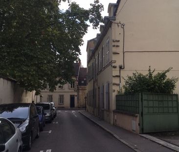 Location Appartement 1 pièce 17m² - Photo 2