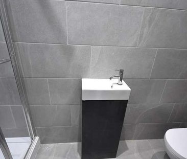 Windsor Terrace, Penarth, CF64 - Photo 6