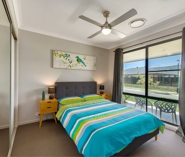 Spacious Family Haven in Quiet Location - Photo 6