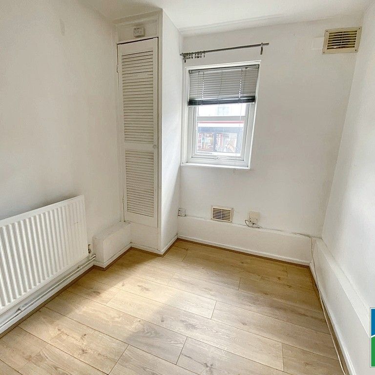 1 bed ground floor flat to rent in High Street, Cheltenham, GL50 - Photo 1