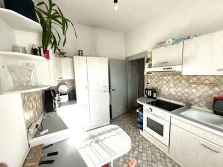 3-Zimmer-Wohnung - ALTBAU- Fürth Südstadt Nähe Hauptbahnhof/U-Bahn - NUR FÜR 1 BIS 2 PERSONEN - - Foto 4