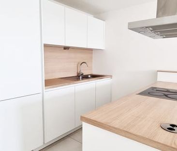 Appartement te huur - foto 2