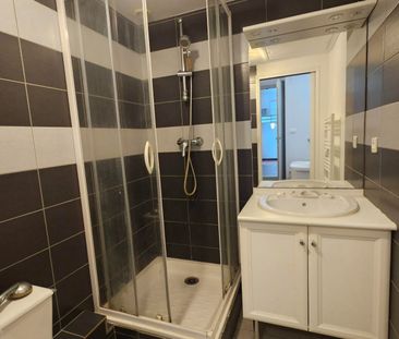 Location Appartement 1 pièce 21m² - Photo 2