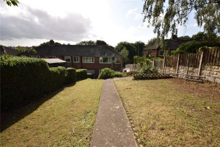 3 bedroom semi-detached house to rent - Photo 5