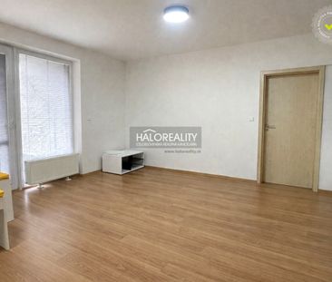 2 izbový byt na prenájom 49m2, Levice - Fotografia 1