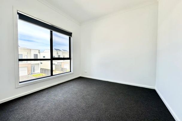 “Modern Home-Berwick” - Photo 1