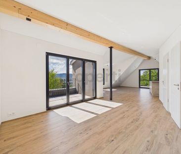 Attikawohnung direkt am Waldrand mit Zürichseeblick, Minergie-Stand... - Photo 1