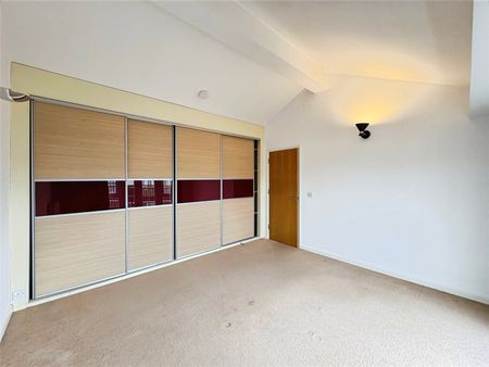 5 bedroom house to rent The Viewpoint, 50A Sheep Street, Northampton, NN1 - Photo 5