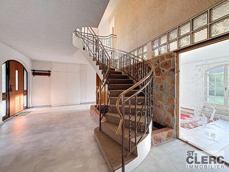 Beautiful 7-room apartment with private garden - Photo 4