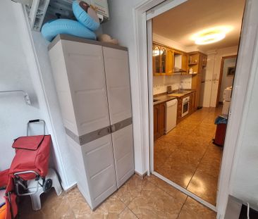 REF.7740 — Spacious 2-bedroom renovated apartment 500 m from the sea - Photo 4