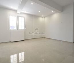 Διαμέρισμα για ενοικίαση - Νεάπολη, - Photo 1