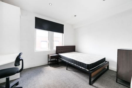 Hartley Grove, Hyde Park, Leeds - Photo 3