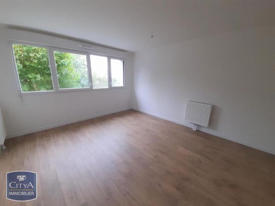 Location Appartement 2 pièces 42m² LINSELLES 59126 - Photo 1