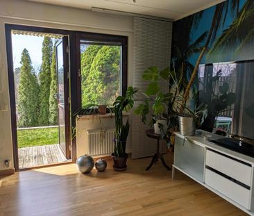 Rapsodivägen, Skogås - Foto 4