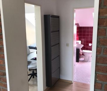 Schöne Dachgeschosswohnung im Ortskern von Schildesche - Foto 2