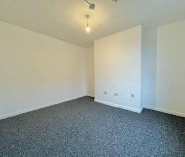 Hardy Terrace, Leeds, LS11 - Photo 4