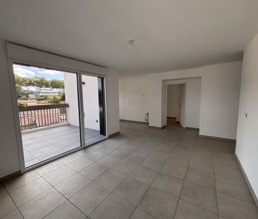 APPARTEMENT T3 A LOUER - DECINES CHARPIEU - 65.88 m2 - 920 € charge... - Photo 1