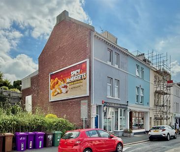 West Hoe Road, Plymouth - Photo 5