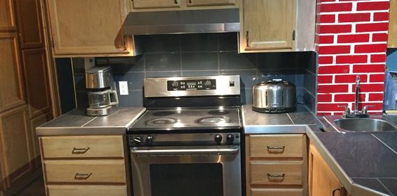 Maison bord de la mer Gaspésie qui inclus deux logements! - Photo 2