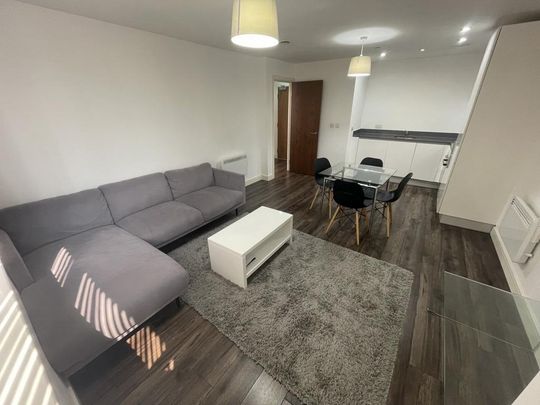 1 bedroom flat to rent - Photo 1
