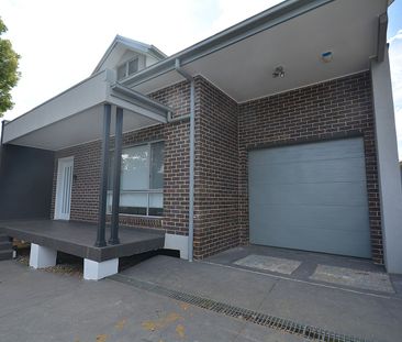 Home For Rent - Photo 5
