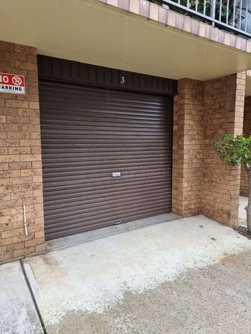 Convenient Location - Photo 5