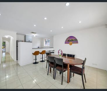 Furnished Well Presented 03 Bedroom Home in GREAT LOCATION…! - Photo 3