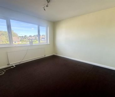4 bedroom detached house to rent - Photo 5