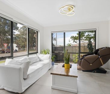 CONTEMPORARY FAMILY LUXURY | SPACIOUS DOUBLE-STOREY LIVING | PREMIU... - Photo 3