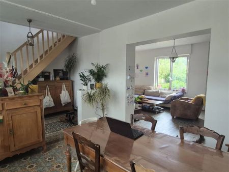 Location maison 4 pièces - 135.8m² à Renescure (59173) - Photo 2