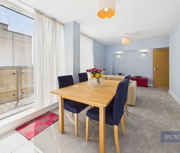 1 bedroom Flat To Let - Photo 3